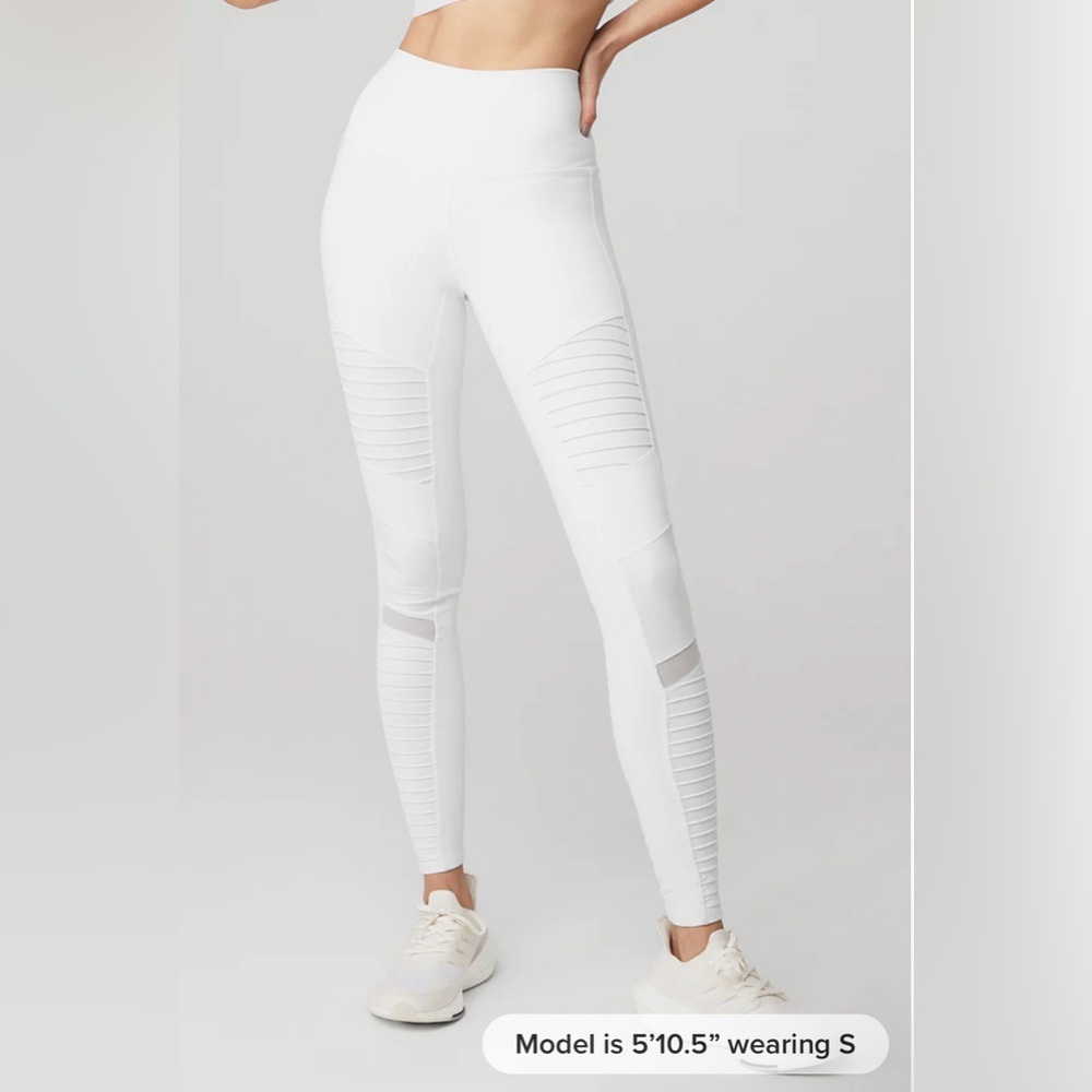 Alo Yoga high waisted Moto Leggings in White